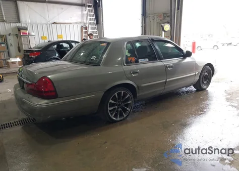 2003 Mercury Grand Marquis Gs из США, поврежденный, VIN 2MEFM74W33X636342